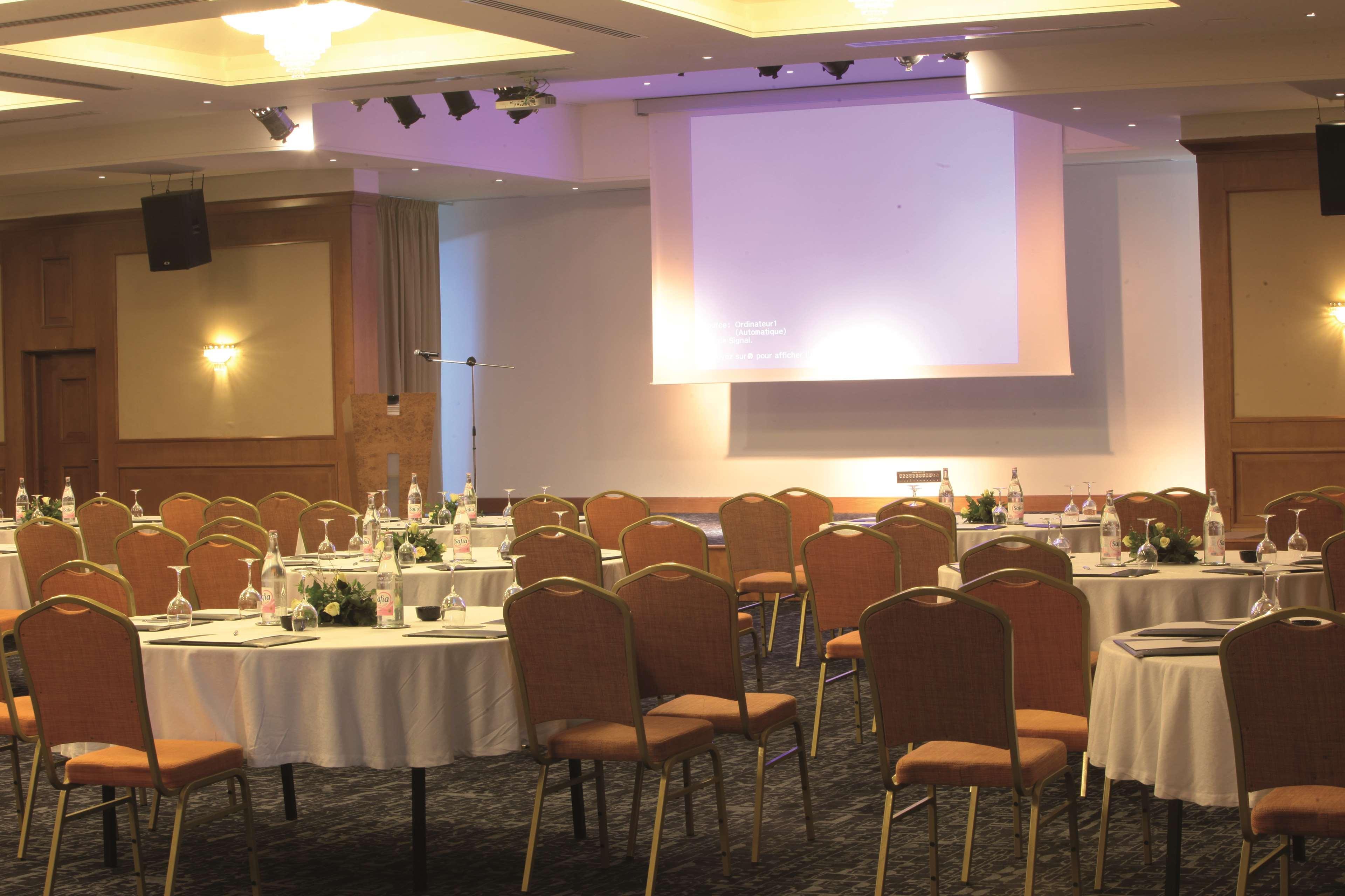 Radisson Blu Resort & Thalasso Al-Hammamat Bagian luar foto The conference room